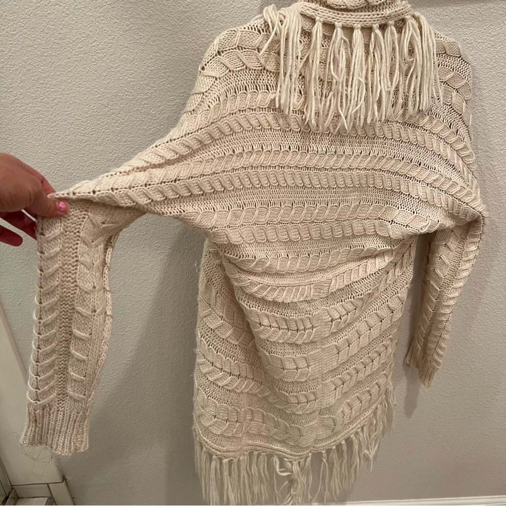 BB DAKOTA Cable Knit Fringe Cardigan - Picture 9 of 11